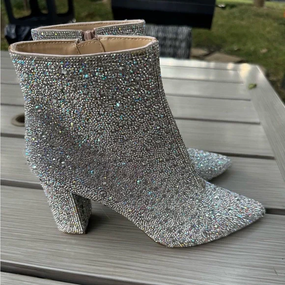Betsey Johnson Sparkly Boots – Size 9 - Picture 7 of 13
